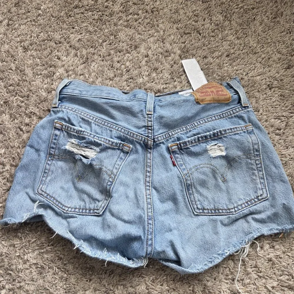 Levi's 501 Shorts Womens 27 Button Fly Cutoff Denim Jean Distressed - Picture 5 of 5